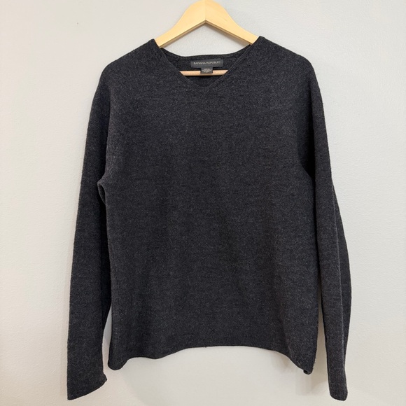 Banana Republic Sweaters - Vtg Banana Republic Merino Wool Sweater